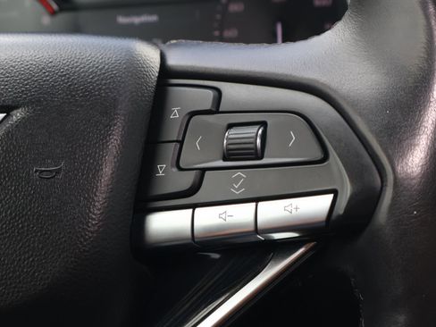 Used 2023 Cadillac XT6 Premium Luxury w/ LPO, Floor Liner Package FWD image 29