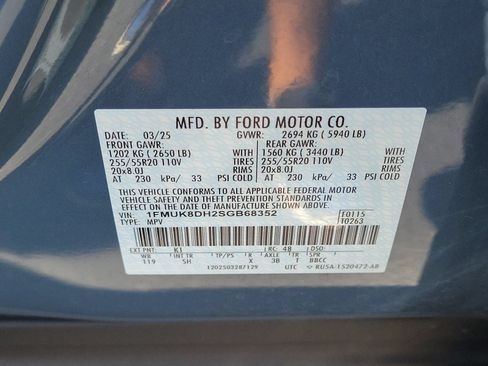Certified 2025 Ford Explorer Active w/ Active Comfort Package AWD/4WD image 31