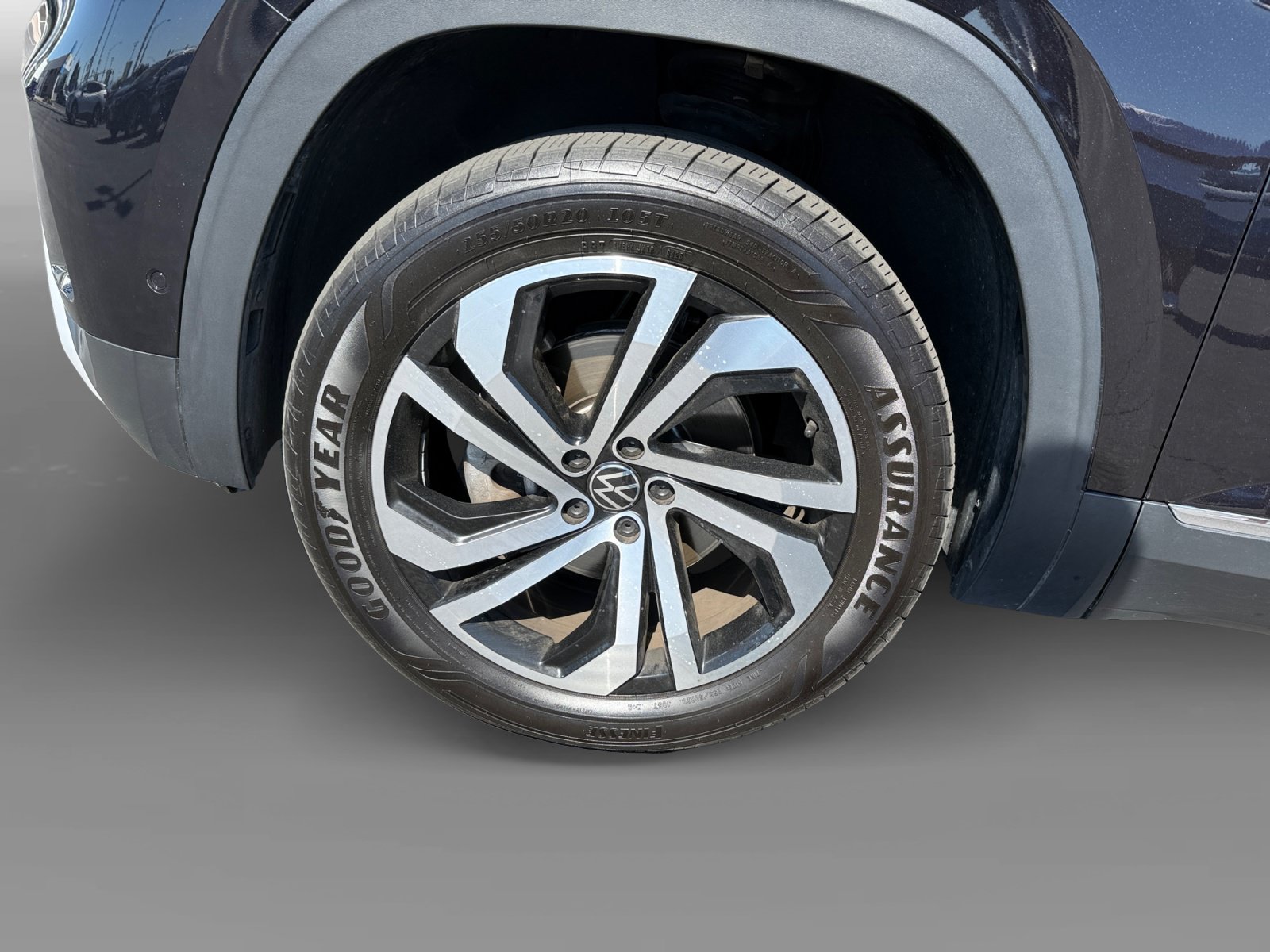 Certified 2021 Volkswagen Atlas SEL Premium AWD/4WD image 9