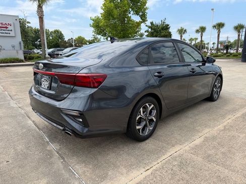 Used 2019 Kia Forte LXS FWD image 5