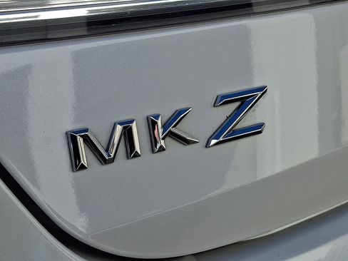 Used 2019 Lincoln MKZ Reserve image 30
