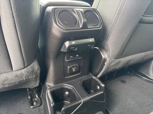 Certified 2020 Jeep Gladiator Overland image 22