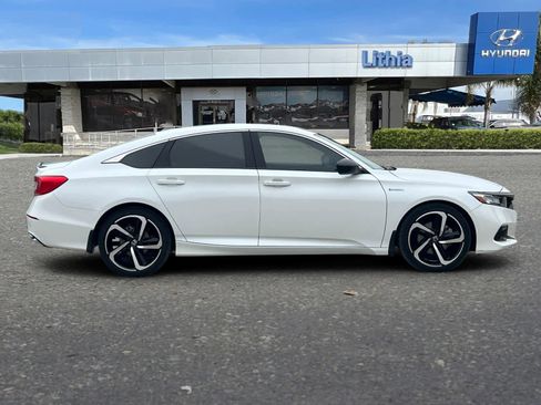 Used 2022 Honda Accord Sport image 8