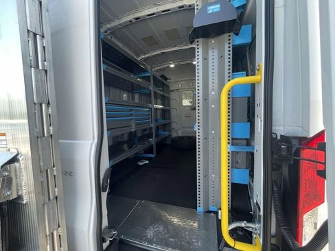 New 2025 Ford Transit 250 148 High Roof image 8