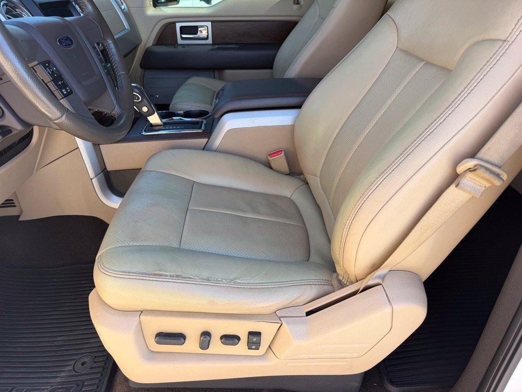 Used 2014 Ford F150 Lariat w/ Equipment Group 502A Luxury AWD/4WD image 9
