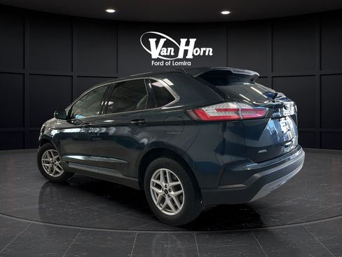 Used 2023 Ford Edge SEL AWD/4WD image 5