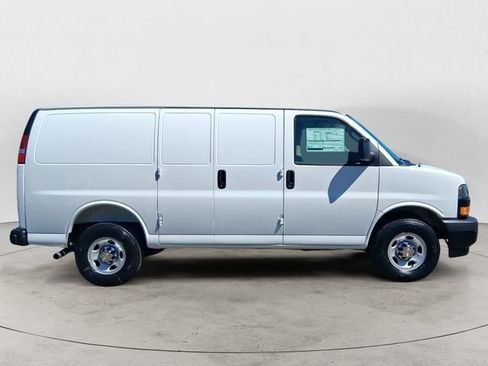 New 2025 Chevrolet Express 2500 WT w/ Driver Convenience Package image 6