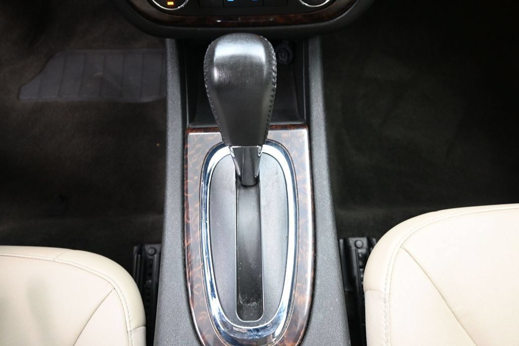 Used 2014 Chevrolet Impala LTZ FWD image 13