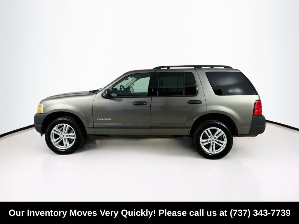 Used 2004 Ford Explorer XLS RWD image 4