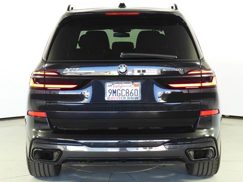 Used 2024 BMW X7 xDrive40i w/ Executive Package image 8