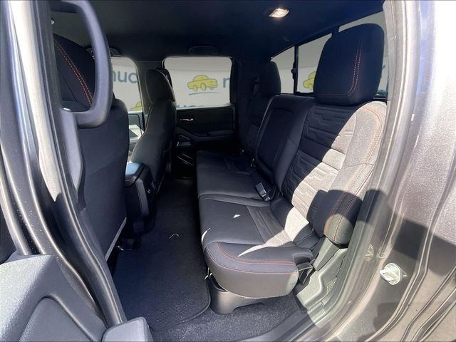 Used 2024 Nissan Frontier PRO-4X AWD/4WD image 21