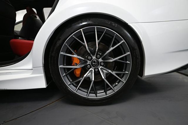 Used 2016 Lexus GS F RWD image 9