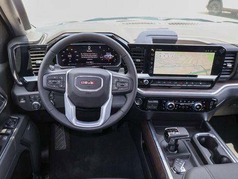 New 2026 GMC Sierra 1500 SLT image 12