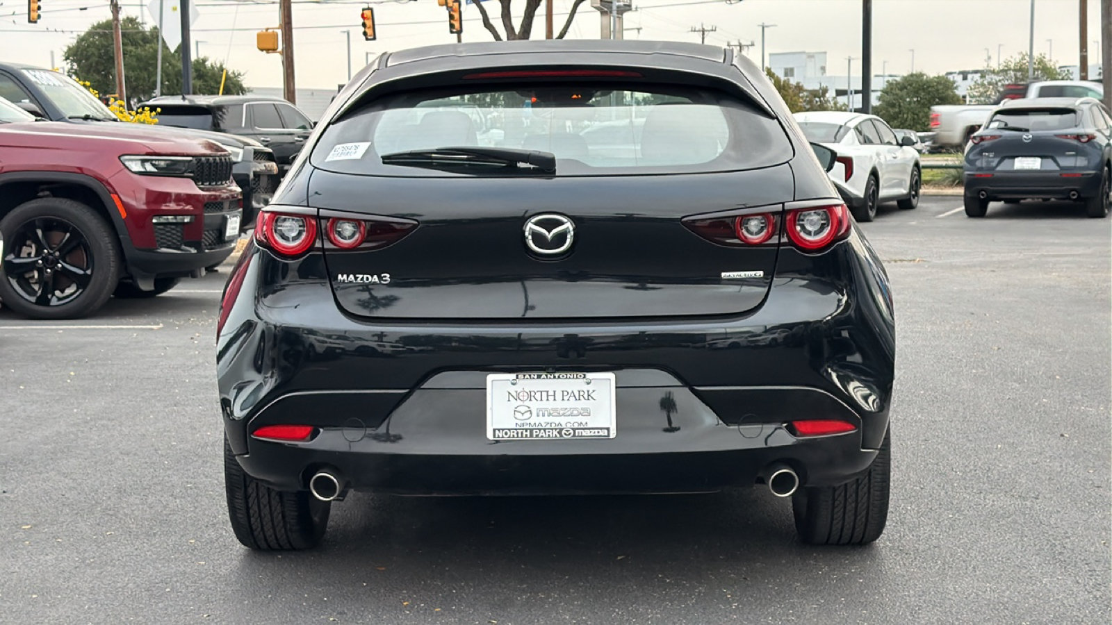 Used 2025 MAZDA MAZDA3 s FWD image 5