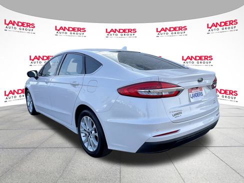 Used 2019 Ford Fusion SE image 5