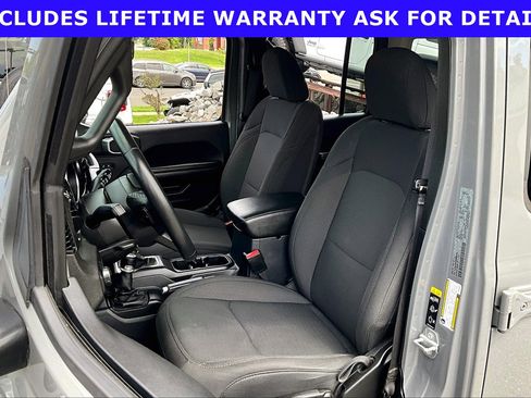 Used 2021 Jeep Wrangler Unlimited Sport AWD/4WD image 18