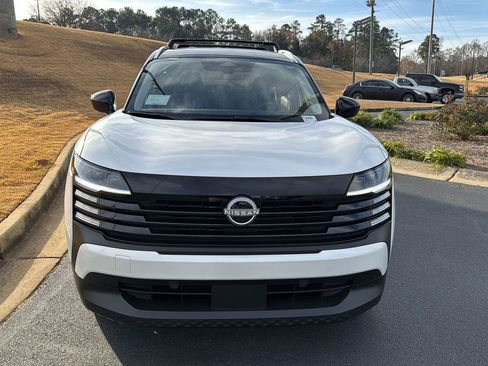 New 2026 Nissan Kicks SV w/ Cold Weather Package image 7