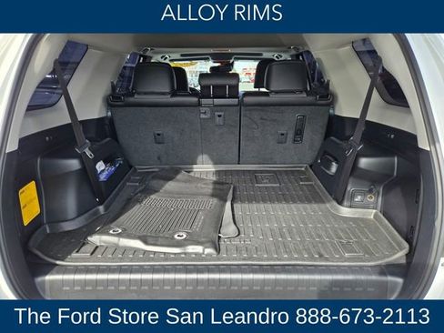 Used 2022 Toyota 4Runner SR5 Premium image 11