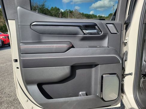 New 2026 GMC Sierra 1500 AT4X AWD/4WD image 11
