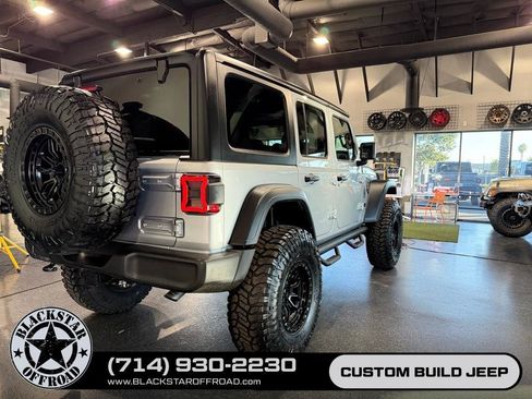 Used 2024 Jeep Wrangler Unlimited Sport AWD/4WD image 20