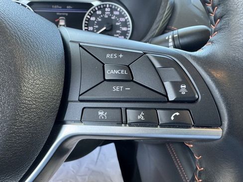 Used 2024 Nissan Sentra SR w/ SR Premium Package image 16