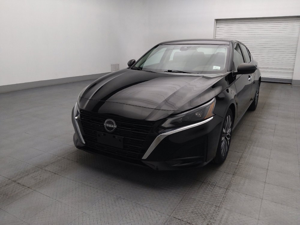 Used 2024 Nissan Altima 2.5 SV FWD image 15