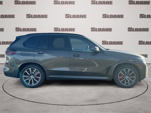 New 2026 BMW X5 xDrive50e image 6