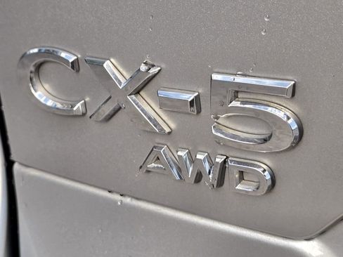Used 2023 MAZDA CX-5 AWD 2.5 S w/ Premium Package image 9