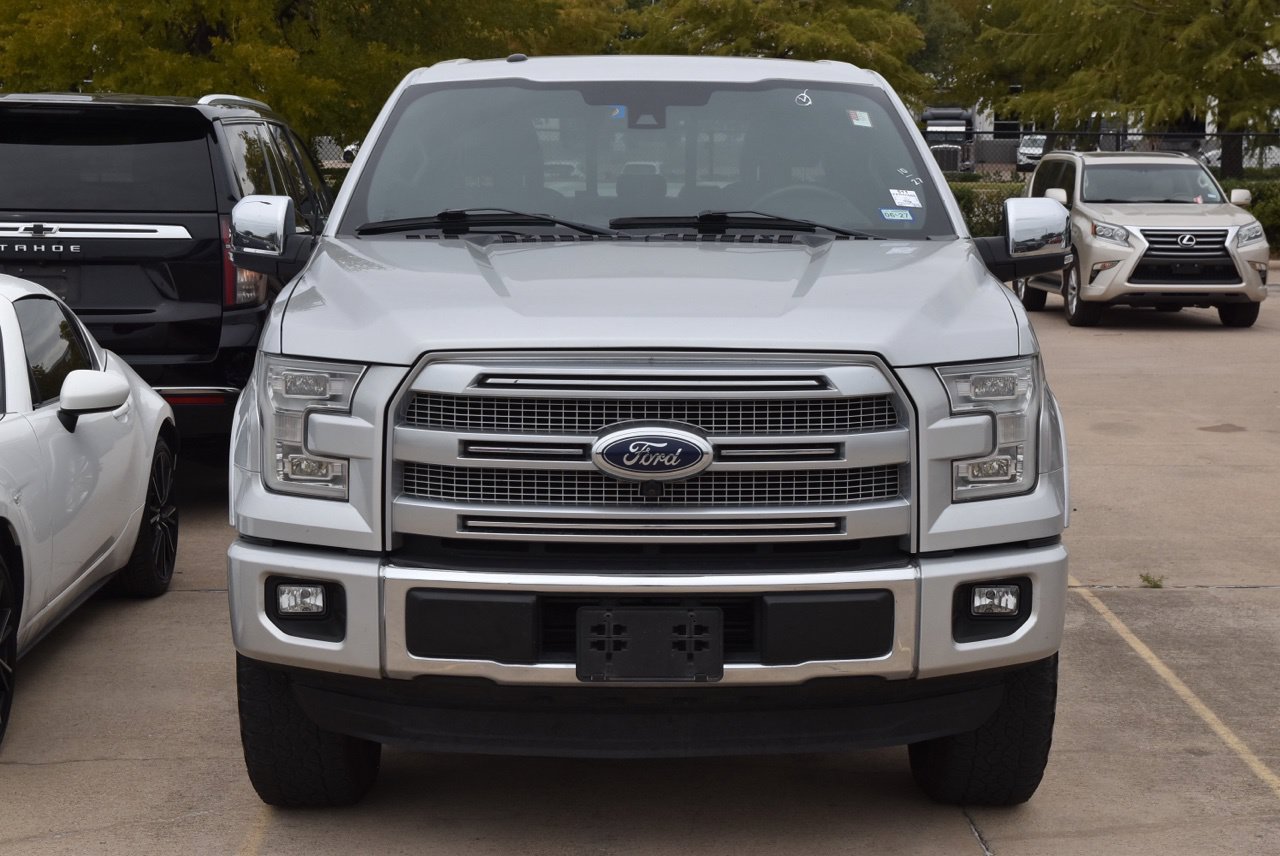 Used 2015 Ford F150 Platinum w/ Equipment Group 701A Luxury RWD image 3