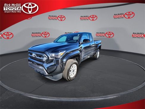 Used 2025 Toyota Tacoma SR5 image 4