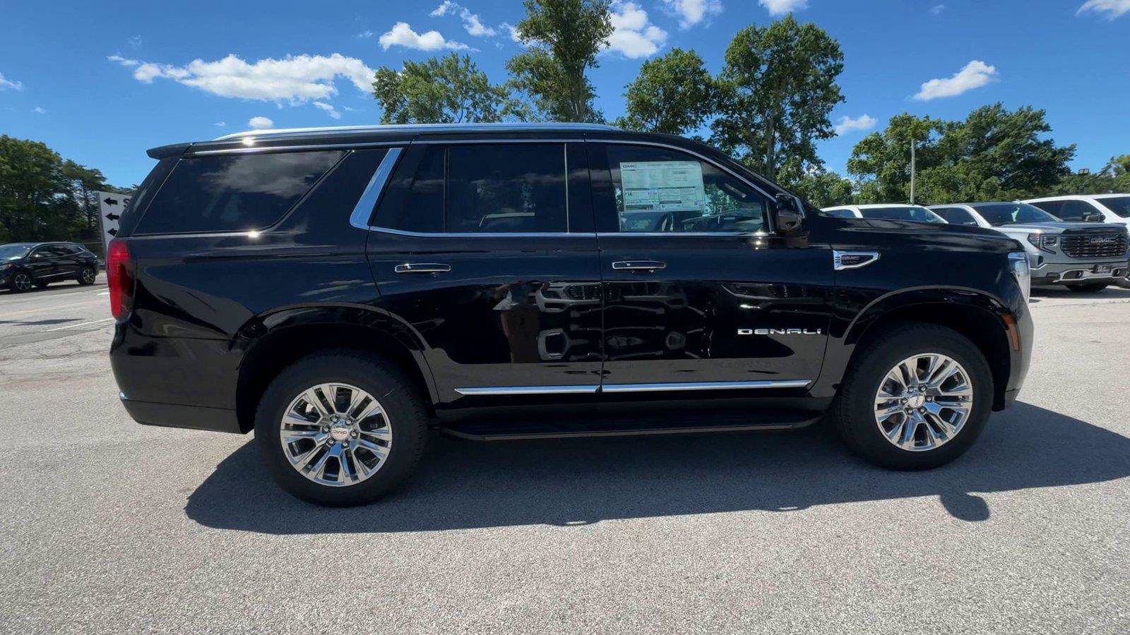 New 2026 GMC Yukon Denali AWD/4WD image 9