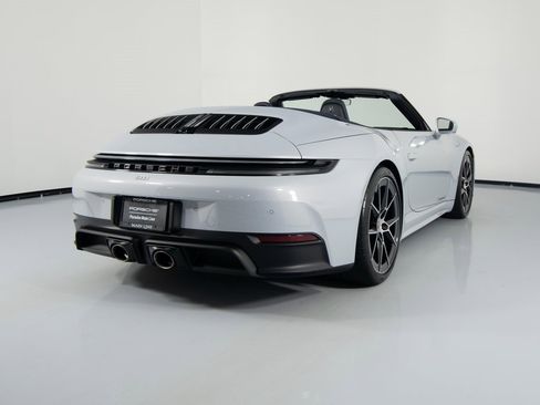Certified 2026 Porsche 911 GTS image 10