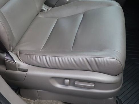 Used 2015 Honda Odyssey EX-L image 33