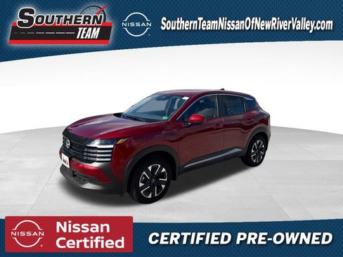 Certified 2025 Nissan Kicks SV AWD/4WD image 1