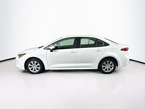 Used 2024 Toyota Corolla LE FWD image 4