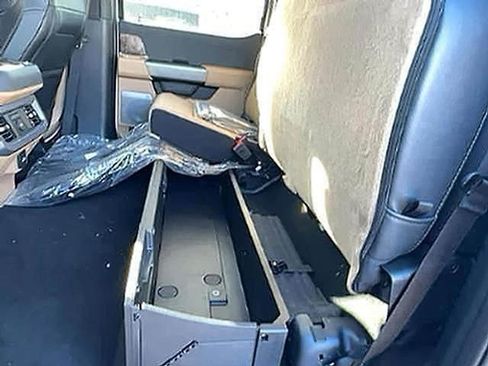 New 2026 Ford F250 Lariat w/ FX4 Off-Road Package AWD/4WD image 14