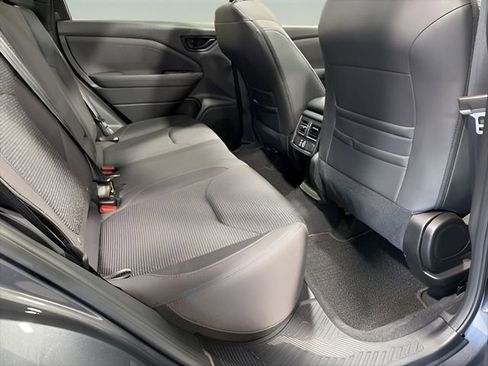Certified 2025 Subaru Forester Premium AWD/4WD image 29