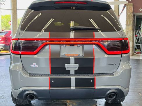 Used 2022 Dodge Durango SRT w/ Black Package AWD/4WD image 9