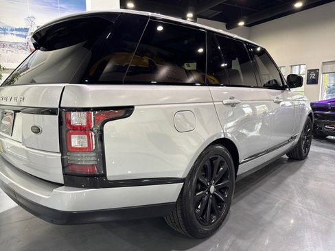 Used 2016 Land Rover Range Rover HSE image 29