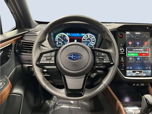 Used 2025 Subaru Forester Touring image 18