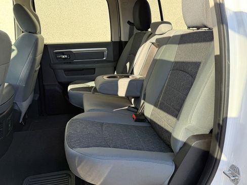 Used 2019 RAM 1500 Big Horn image 30