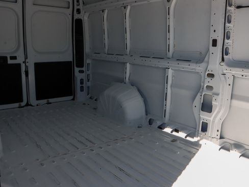 Used 2024 RAM ProMaster 3500 w/ Convenience Group image 26