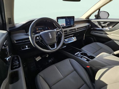 New 2026 Lincoln Corsair Reserve w/ Jet Appearance Package image 17