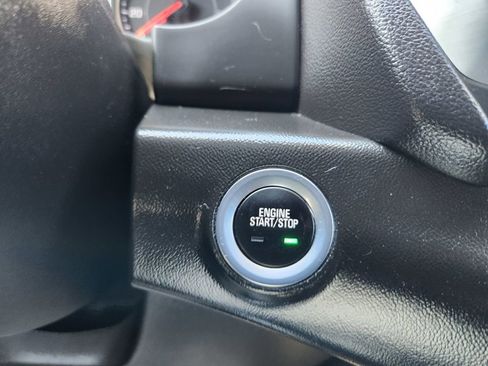 Used 2019 GMC Terrain SLE w/ Driver Convenience Package image 24