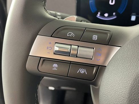 New 2026 Hyundai Kona SEL Premium image 11