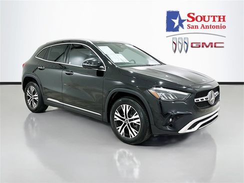 Used 2024 Mercedes-Benz GLA 250 4MATIC image 1