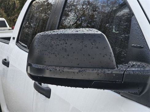 Used 2019 Toyota Tundra SR5 image 11