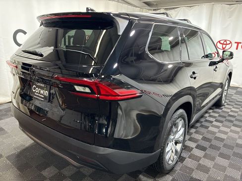 New 2026 Toyota Grand Highlander AWD image 8