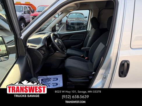 Used 2022 RAM ProMaster City Tradesman image 11