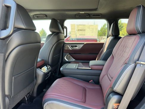 New 2026 INFINITI QX80 Autograph w/ Premium Cargo Package AWD/4WD image 9